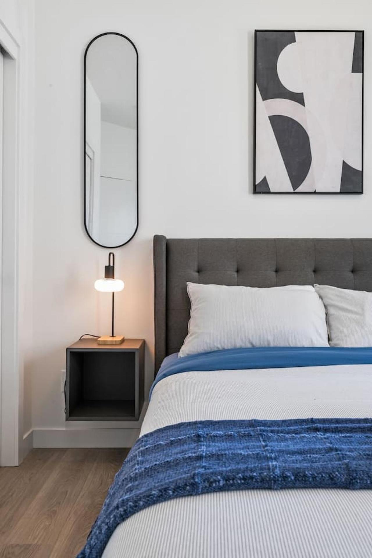 Hébergement de vacances Luxury Aspen 2br With Double Garage Car Parking Calgary