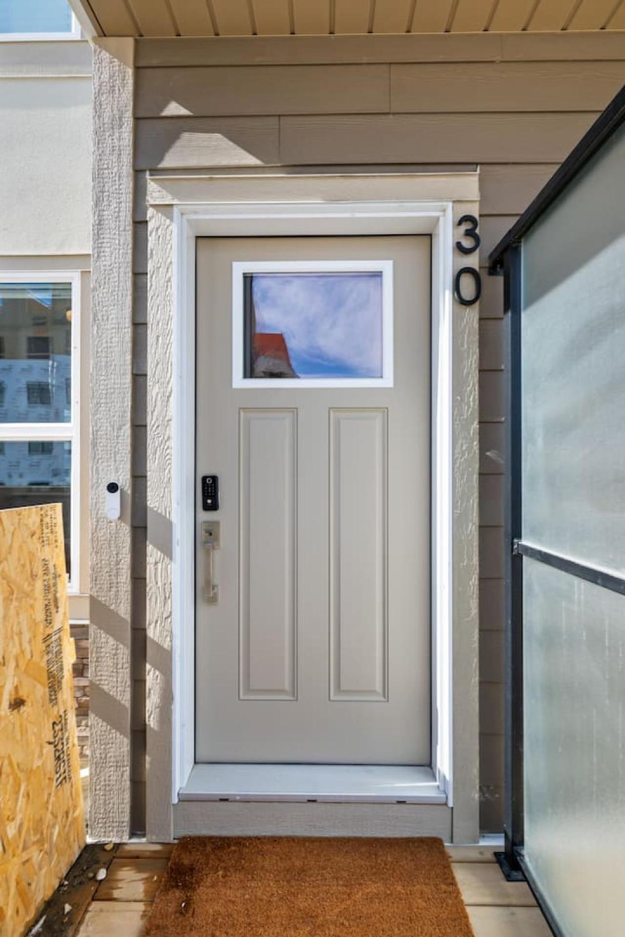 Luxury Aspen 2br With Double Garage Car Parking Holiday home